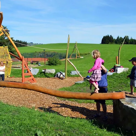 Feriendorf Reichenbach - Bgm.-martin-str. 14a * Nesselwang
